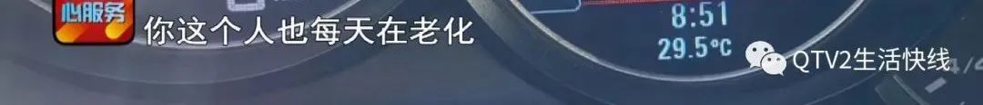 DƬ